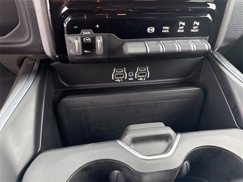 Used 2025 RAM 2500 Big Horn image 17