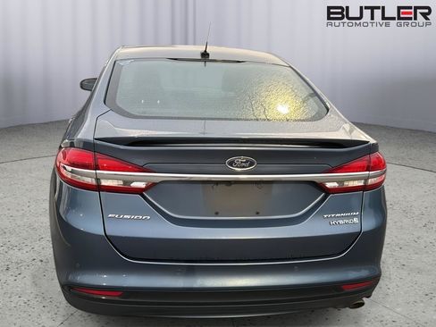 Used 2018 Ford Fusion Titanium FWD image 8