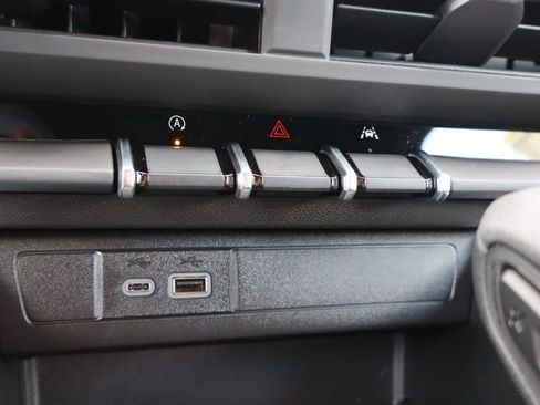 New 2026 Chevrolet Colorado W/T image 14