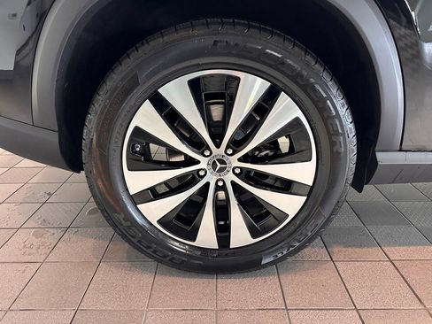 Used 2025 Mercedes-Benz GLE 350 4MATIC image 15