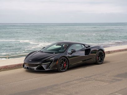 Used 2024 McLaren Artura