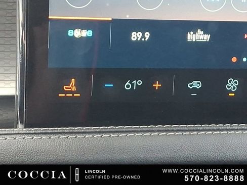 Certified 2024 Lincoln Corsair AWD image 25
