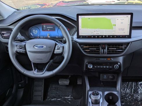 Used 2023 Ford Escape Platinum AWD/4WD image 21