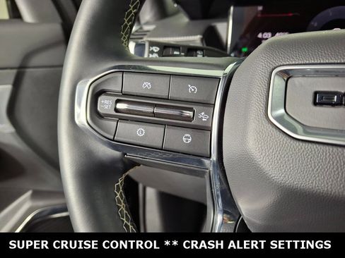 Used 2024 GMC Acadia Denali w/ Super Cruise Package image 13