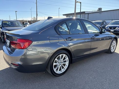 Used 2016 BMW 320i xDrive Sedan image 5