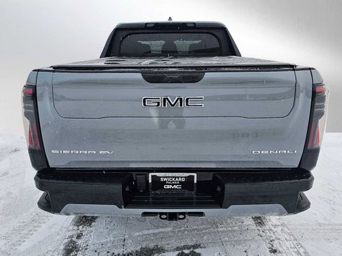 New 2024 GMC Sierra EV Denali image 6