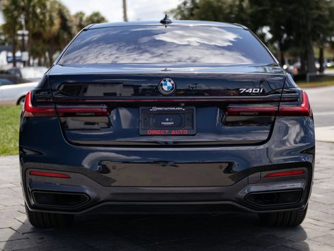 Used 2020 BMW 740i w/ M Sport Package RWD image 11