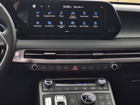 Used 2023 Hyundai Palisade Limited image 19