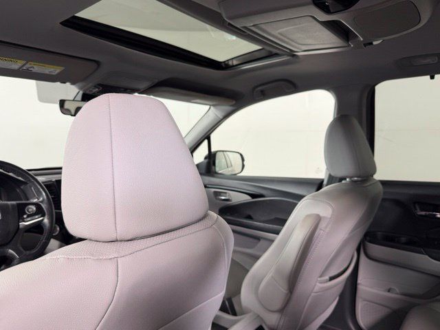 Used 2021 Honda Pilot Elite image 22