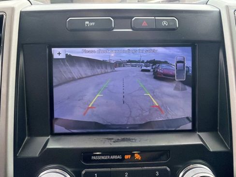 Used 2018 Ford F150 Lariat w/ Equipment Group 502A Luxury RWD image 25