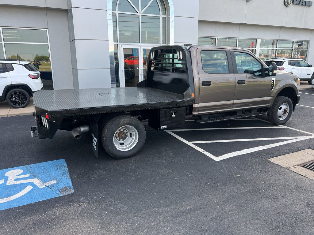 Used 2022 Ford F350 XL w/ Power Equipment Group AWD/4WD image 8