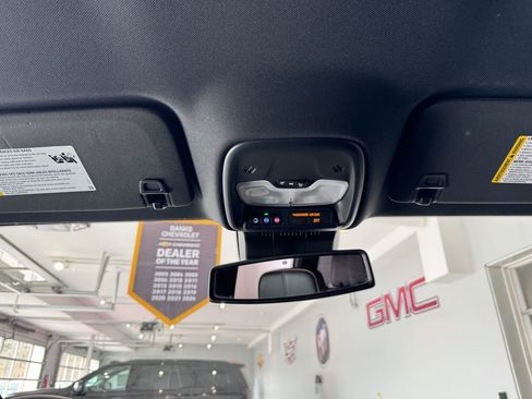 Certified 2025 GMC Canyon AT4 AWD/4WD image 25