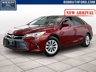 Used 2016 Toyota Camry LE video 1