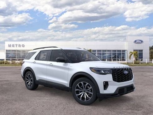New 2026 Ford Explorer ST-Line w/ Premium Package RWD image 7