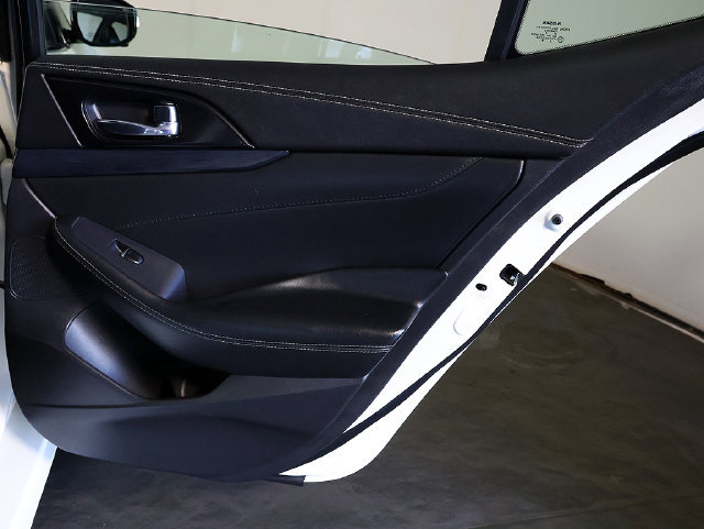 Used 2019 Nissan Maxima Platinum w/ Sport Mat Group FWD image 30