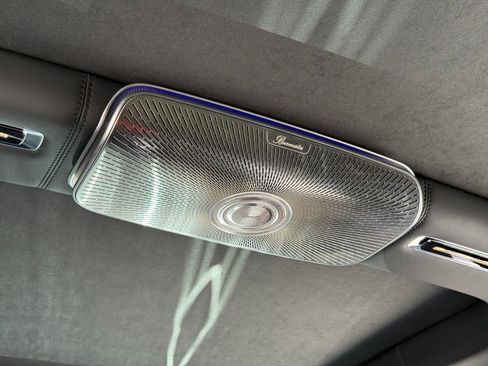 Used 2021 Mercedes-Benz Maybach S 580 4MATIC image 35