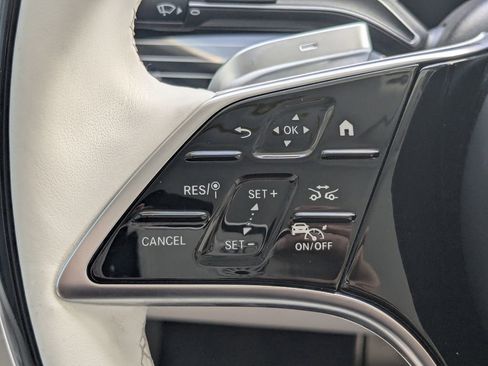 Used 2025 Mercedes-Benz Maybach GLS 600 4MATIC image 13