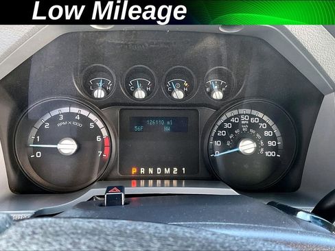 Used 2014 Ford F250 XL w/ Power Equipment Group image 2