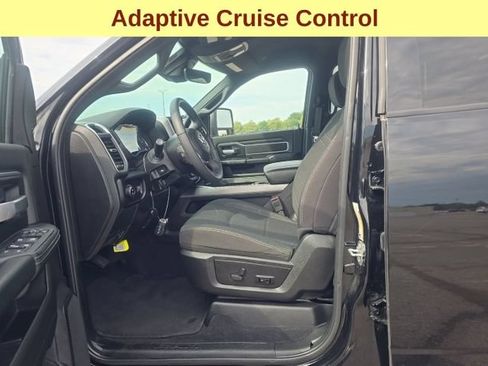 Used 2025 RAM 2500 Big Horn AWD/4WD image 10