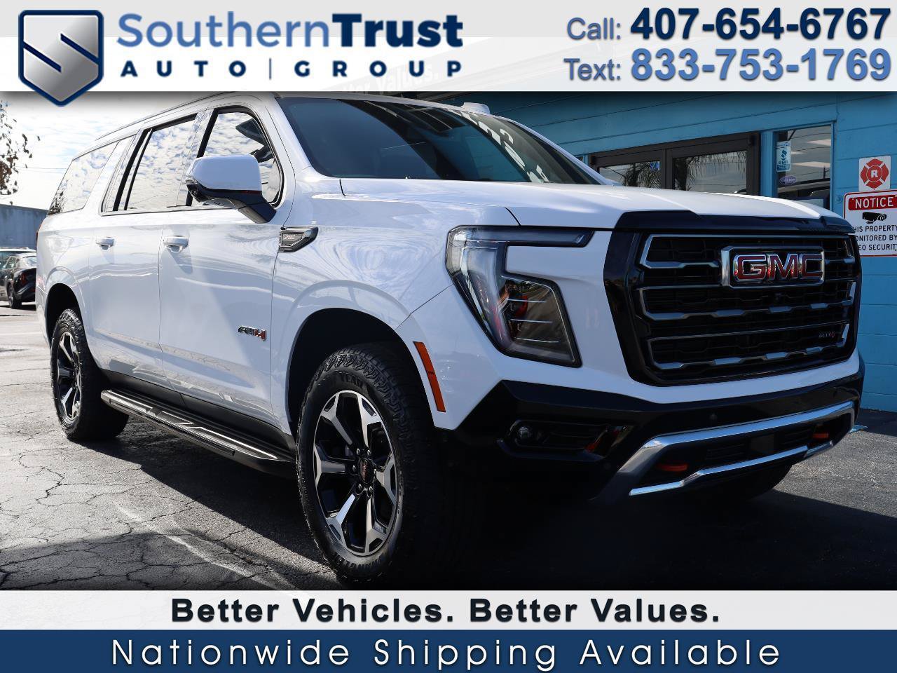 Used 2025 GMC Yukon XL AT4 AWD/4WD image 1