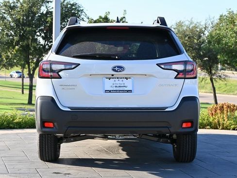 New 2025 Subaru Outback Premium image 4