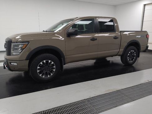 Used 2021 Nissan Titan PRO-4X w/ Pro-4x Utility Package AWD/4WD image 2
