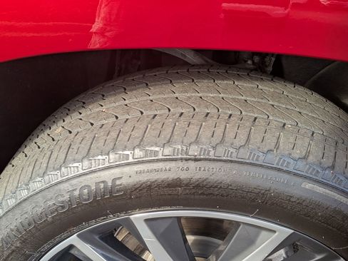 Used 2023 Cadillac Escalade Sport image 13