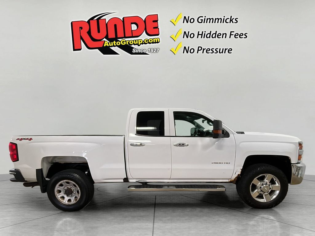 Used 2016 Chevrolet Silverado 2500 W/T AWD/4WD image 7