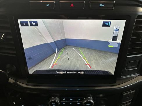 Used 2022 Ford F150 XLT w/ Equipment Group 302A High image 9