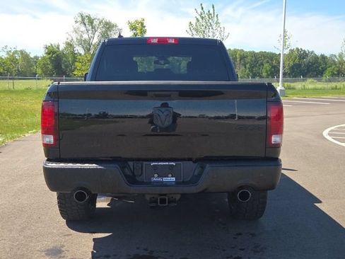 Used 2022 RAM 1500 Classic Warlock AWD/4WD image 9