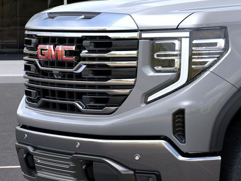 New 2026 GMC Sierra 1500 SLT AWD/4WD image 13