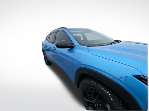 Used 2025 Chevrolet Trax ACTIV w/ Driver Confidence Package image 12