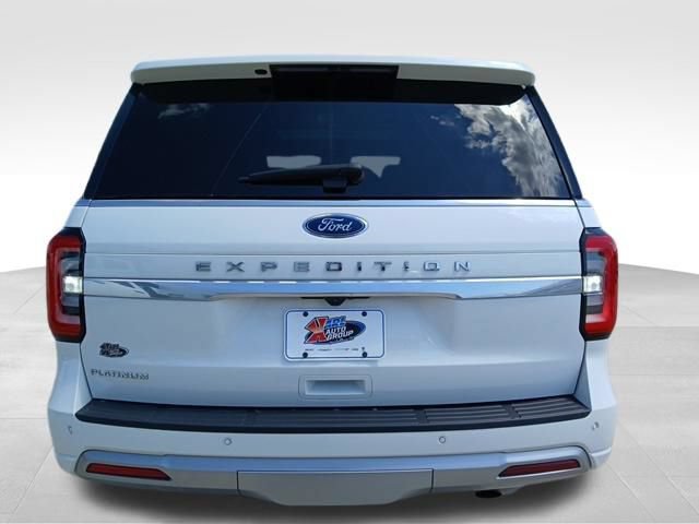 Used 2023 Ford Expedition Platinum AWD/4WD image 4