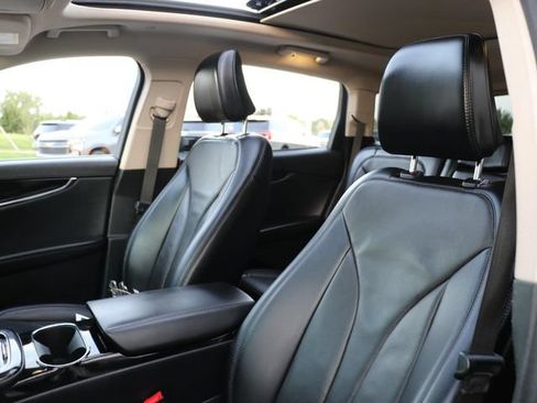 Used 2022 Lincoln Nautilus Reserve AWD/4WD image 21