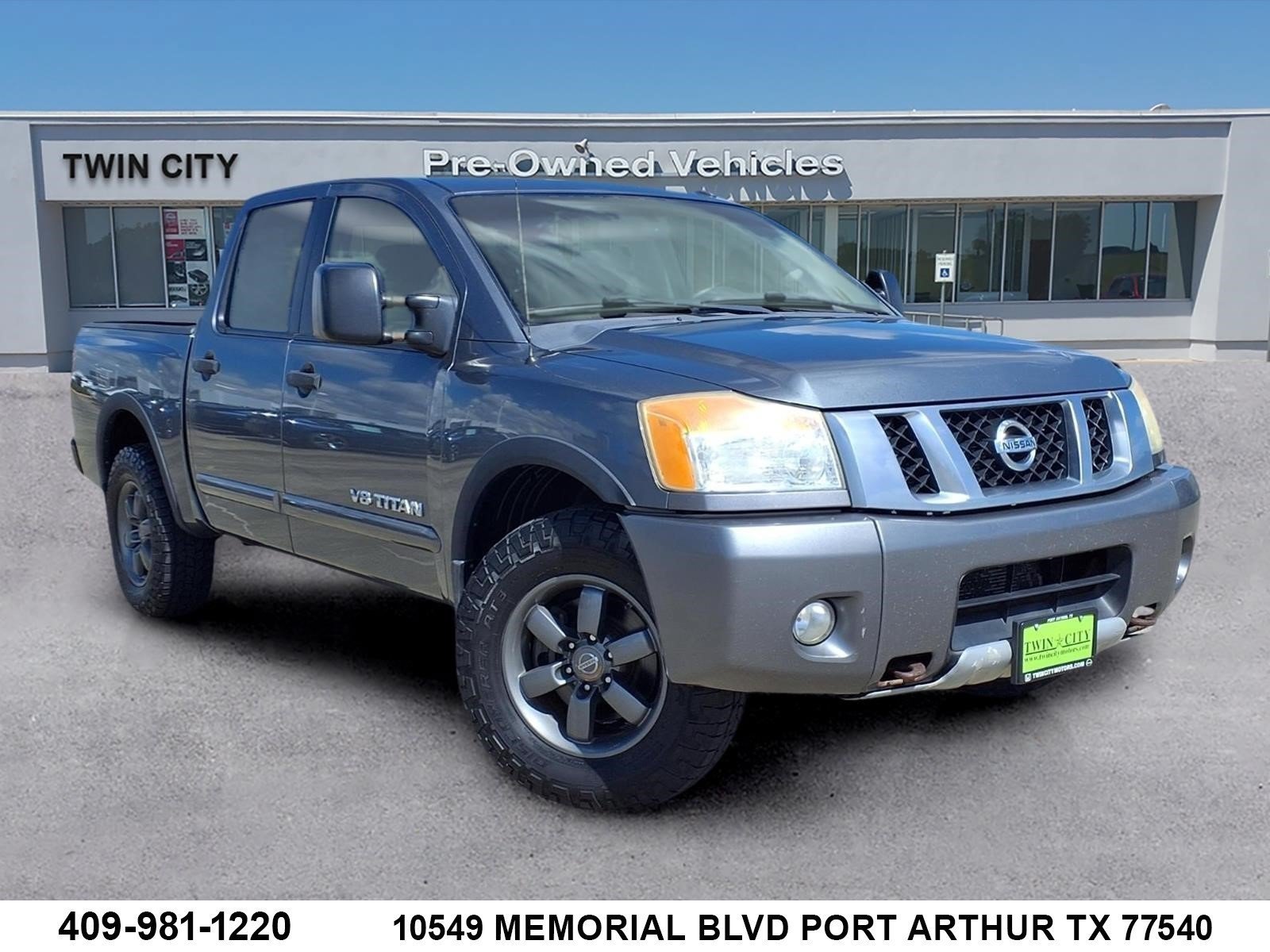 Used 2013 Nissan Titan PRO-4X w/ Pro-4x Premium Utility Pkg AWD/4WD image 1