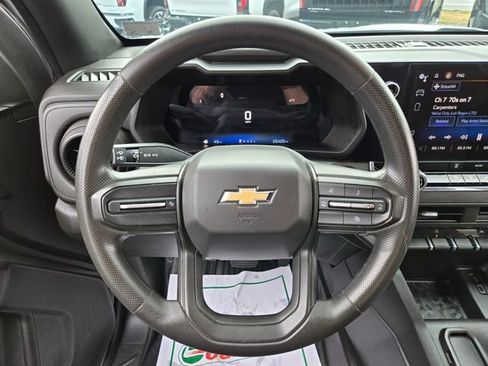 Used 2023 Chevrolet Colorado W/T image 26