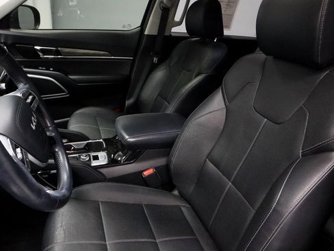 Used 2022 Kia Telluride EX w/ EX Premium Package image 29
