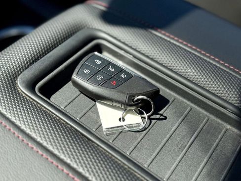 Used 2021 Chevrolet Tahoe RST w/ Luxury Package image 26