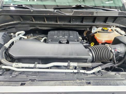 Used 2024 Chevrolet Silverado 1500 Custom image 17