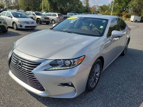 Used 2018 Lexus ES 350 w/ Premier Package image 14