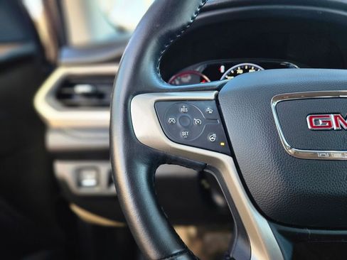 Used 2020 GMC Acadia Denali AWD/4WD image 25