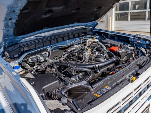 Used 2023 Ford Bronco Heritage Edition image 41