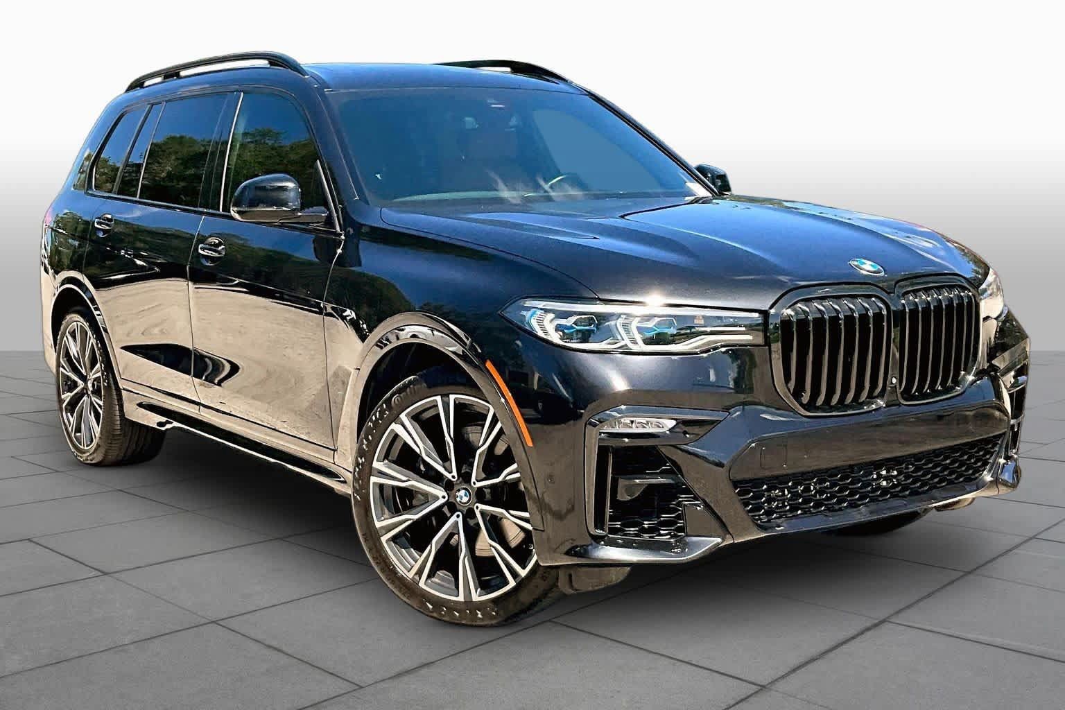Used 2021 BMW X7 M50i w/ Executive Package AWD/4WD image 3