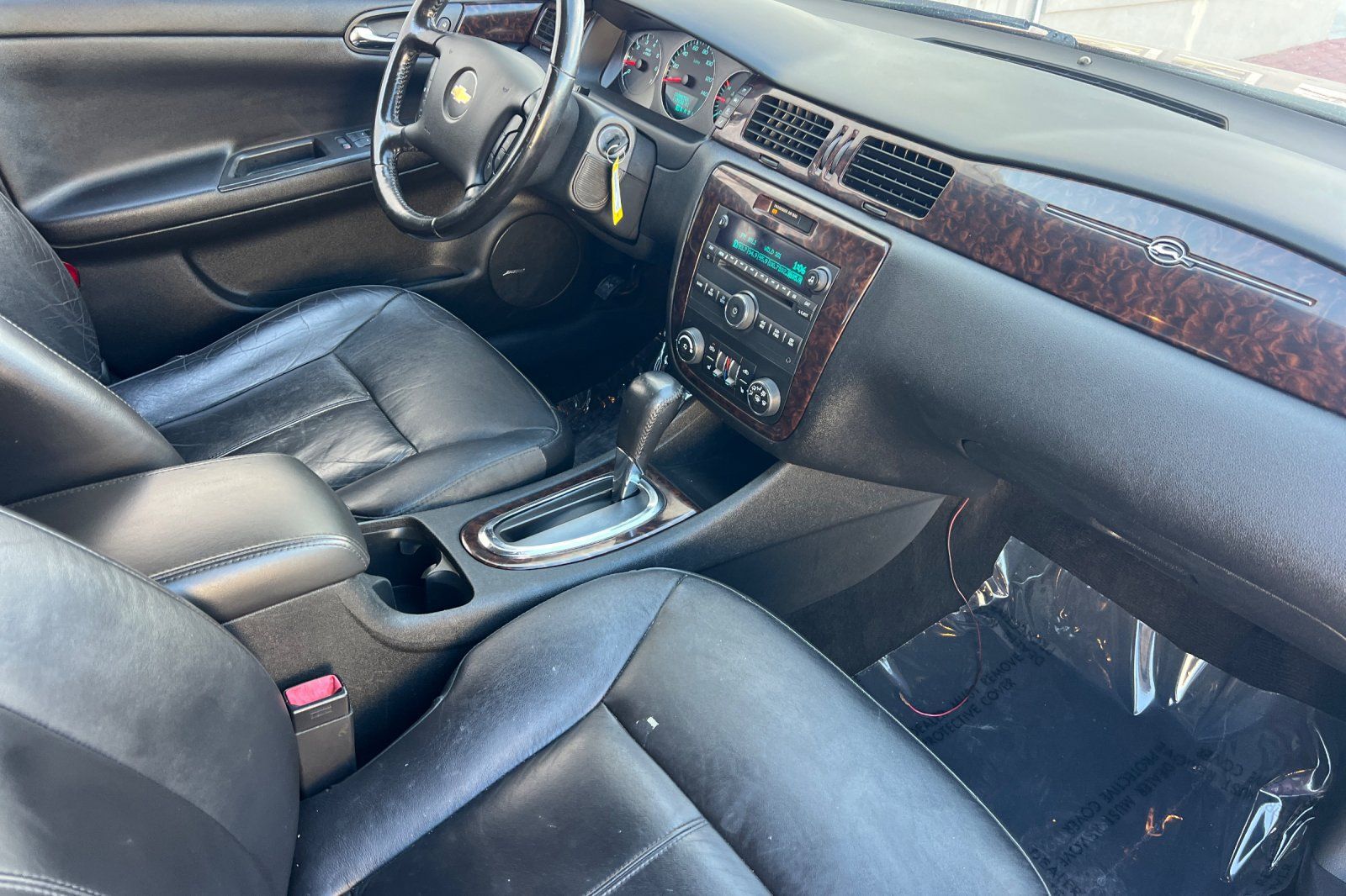 Used 2014 Chevrolet Impala LTZ FWD image 17