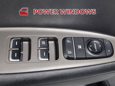 Used 2020 Kia Optima LX image 25