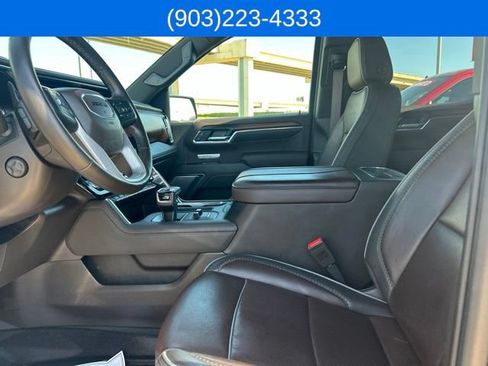 Used 2025 GMC Sierra 1500 Denali AWD/4WD image 37