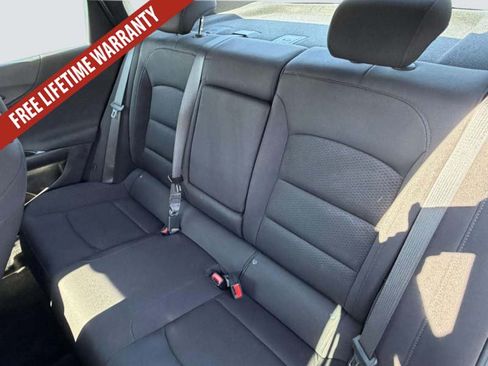 Used 2024 Chevrolet Malibu LT FWD image 21