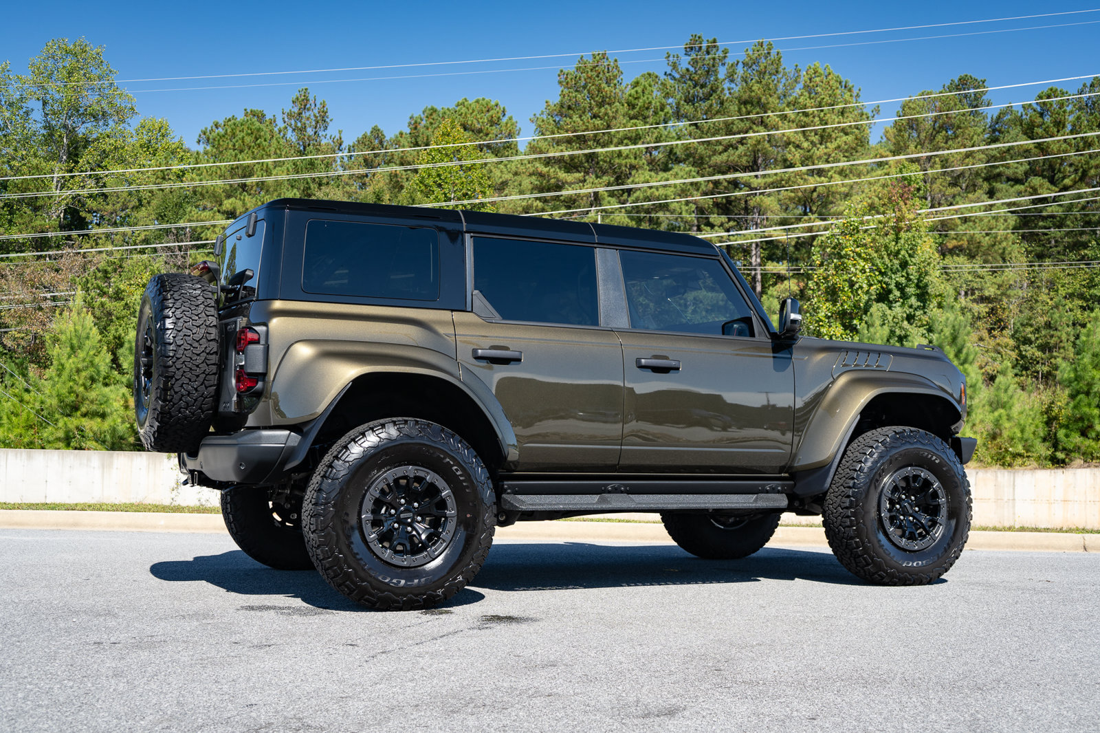 Used 2025 Ford Bronco Raptor AWD/4WD image 19