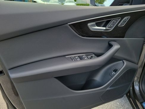 New 2026 Audi Q8 Premium AWD/4WD image 19