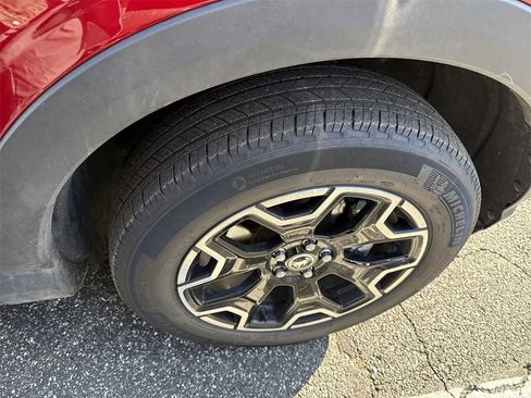 Used 2025 Ford Bronco Sport Outer Banks w/ Outer Banks Tech Package+ image 19